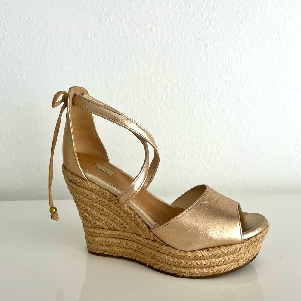 UGG Espadrille Wedge Sandal - Reagan Metallic Gold color size 7
